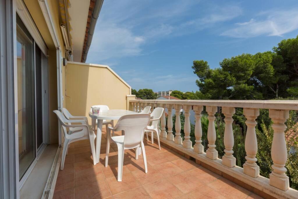 La Rapita - Apartamento De Dos Dormitorios Con Piscina Comunitaria Alcanar Exteriör bild
